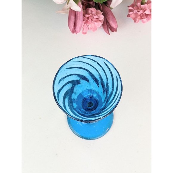 Set of 4 Cobalt Blue Stemmed Aperitif Liqueur Glasses | Vintage Cocktail Glasses - Picture 8 of 10